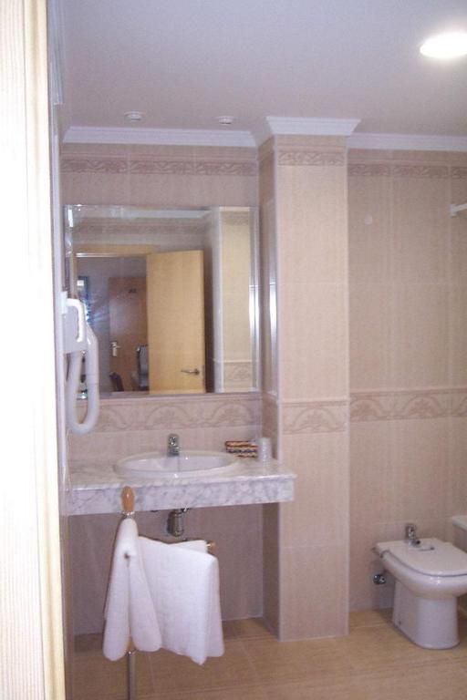 Hotel Tio Felipe Carboneras Rum bild